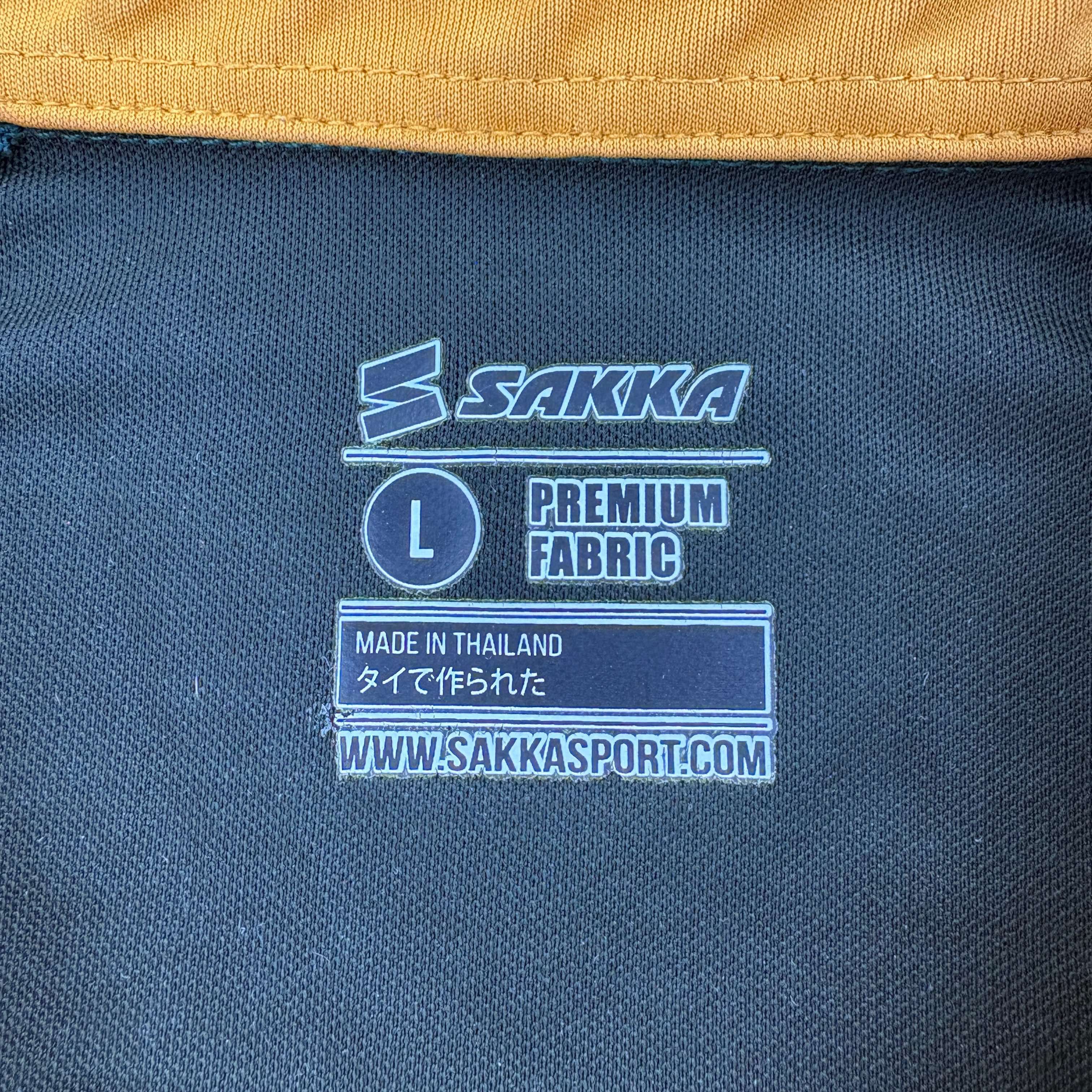 Other Army United 2018 Sakka home Tatchanon football jersey size L Size US L / EU 52-54 / 3 - 4 Thumbnail
