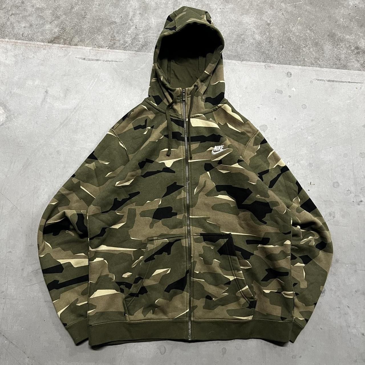 Nike Streetwear Vintage Vintage Y2K 2000s Nike Camo Essential Zipup Hoodie Grailed