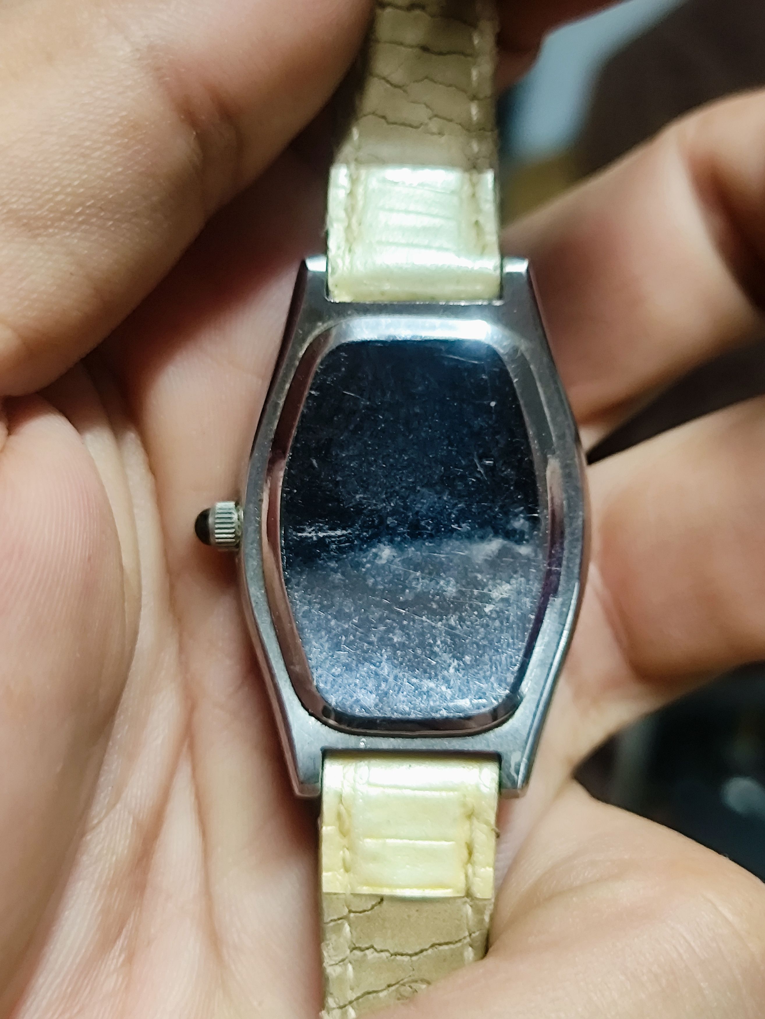 Vintage Geneva Quartz Watch with Diamonds (Japan Made) Size ONE SIZE - 8 Thumbnail