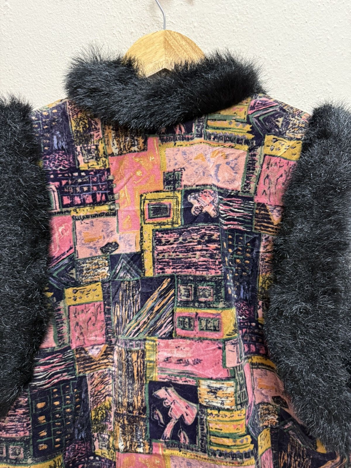 Japanese Brand × Vintage Libhober Floral Mohair Trimming Fur Vests Size US S / EU 44-46 / 1 - 15 Thumbnail