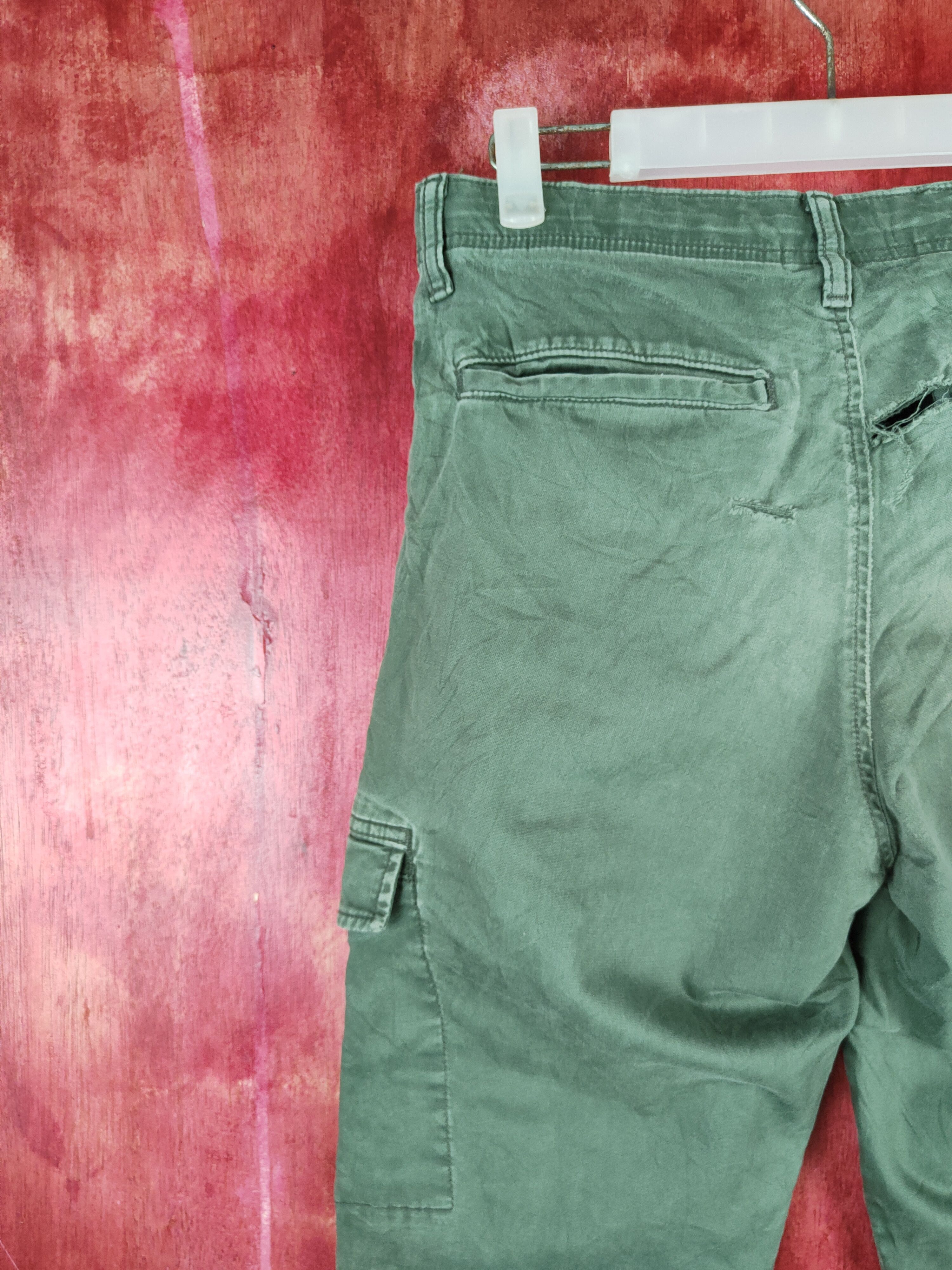 Japanese Brand × Uniqlo Uniqlo Green Multipocket Tactical Jogger Pants #S1286 Size US 29 - 8 Thumbnail