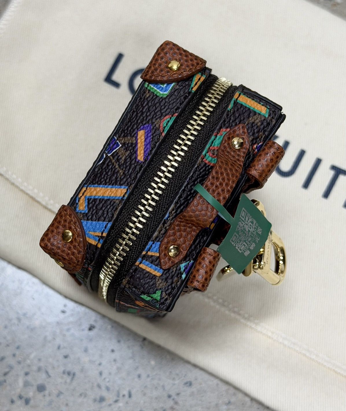Louis Vuitton Louis Vuitton x NBA Backpack Trunk Bag Pouch Mini Monogram Size ONE SIZE - 5 Thumbnail
