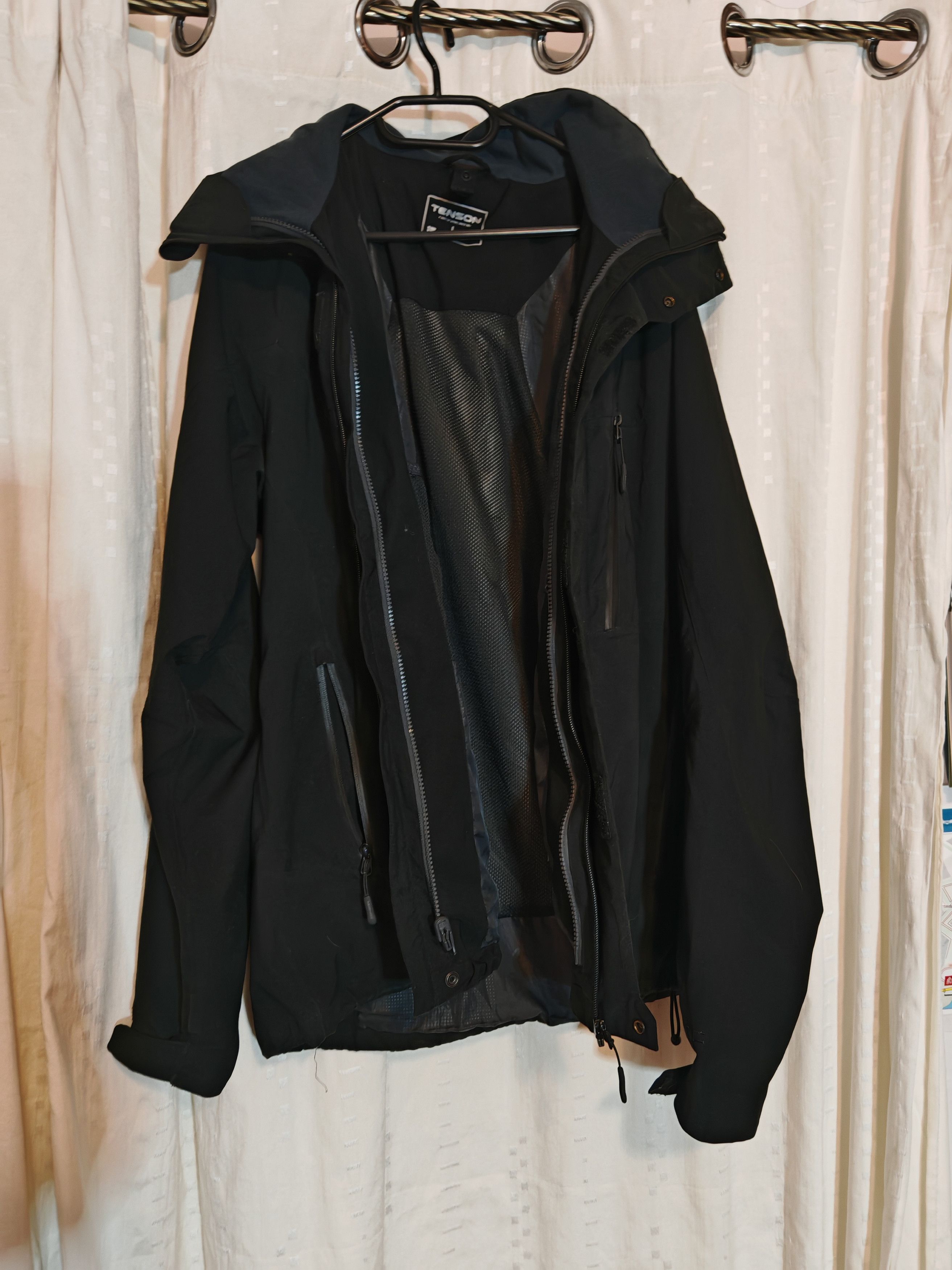Designer Tenson Varberg MPC Activewear Wind & Waterproof Est.1951 Size US L / EU 52-54 / 3 - 8 Thumbnail