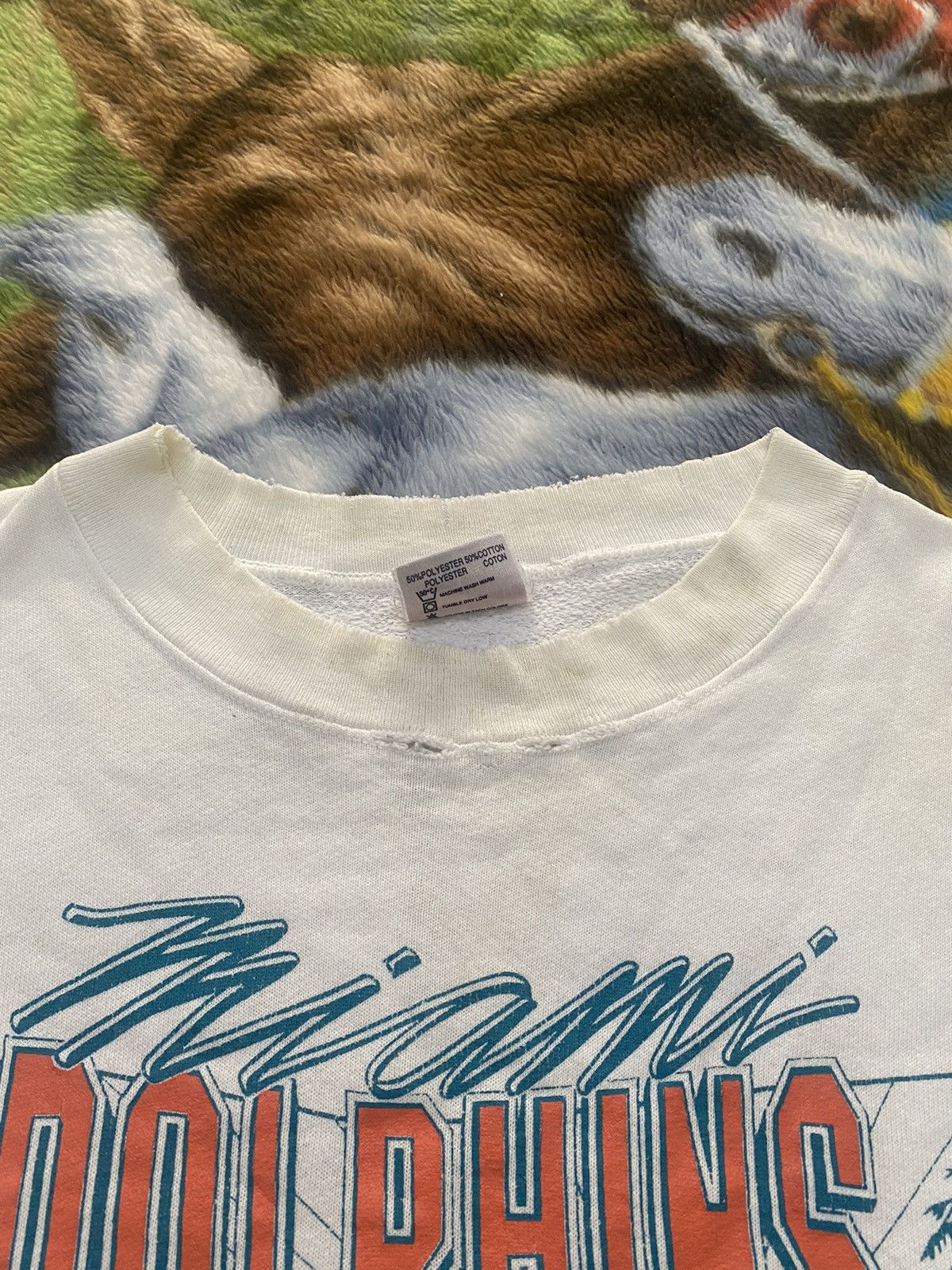 NFL VINTAGE 80s MIAMI DOLPHIN NFL BIG LOGO SWEATSHIRT ONEITA TAG Size US L / EU 52-54 / 3 - 7 Thumbnail