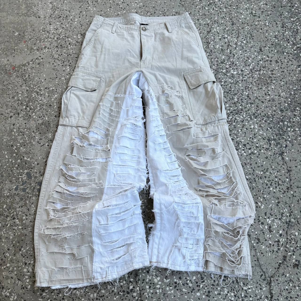 Japanese Brand Custom white Baggy Distressed Jeans Painted Wide Leg Size US 31 - 2 Thumbnail