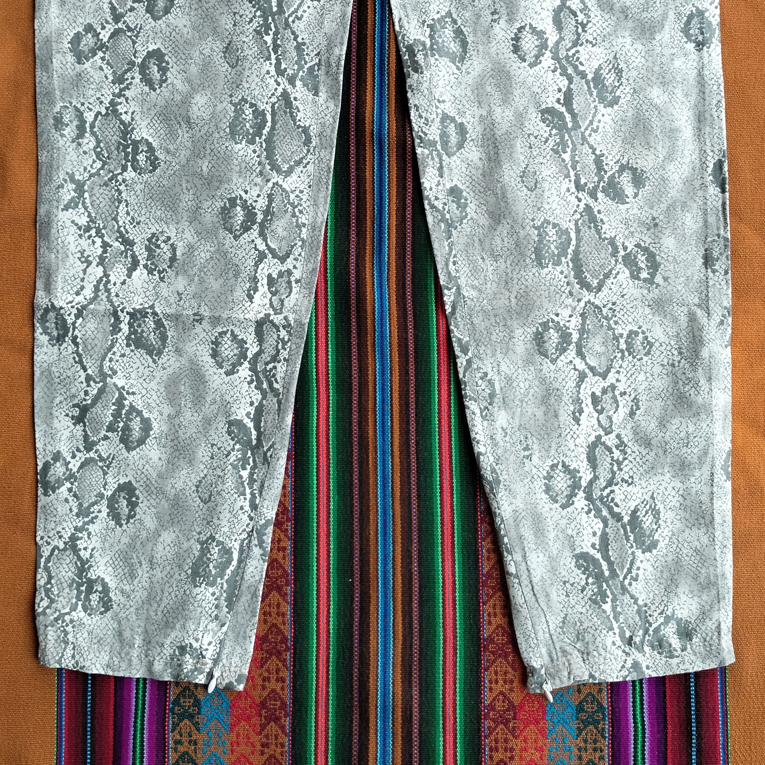 Versace Versace phyton skin pattern zipp leg pants Size 27" / US 4 / IT 40 - 2 Thumbnail