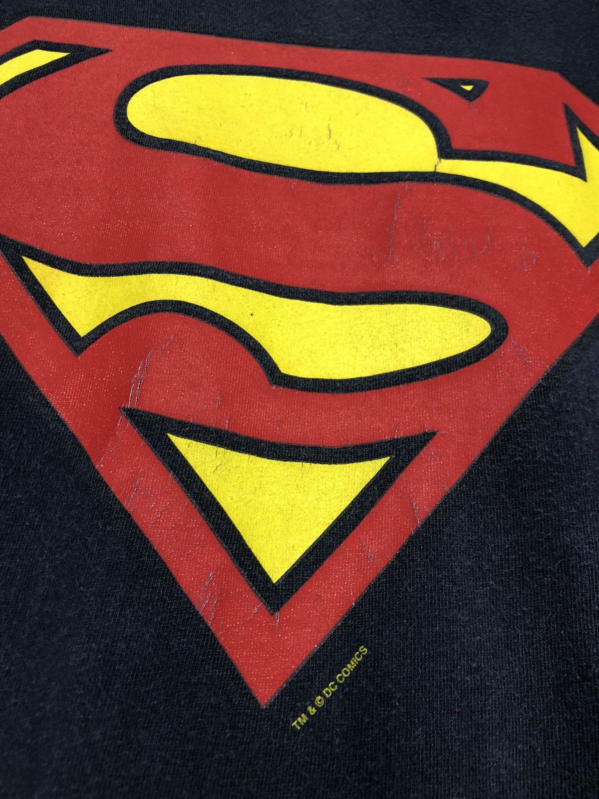 DC Comics × Vintage Vintage Y2K Superman DC Comics Big Logo Faded Tshirt Size US XL / EU 56 / 4 - 9 Thumbnail