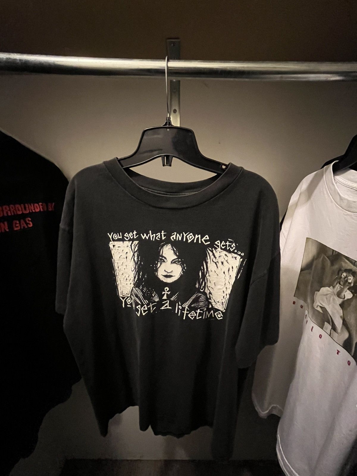 Hanes Vintage the sandman tee from ‘95 Size US XL / EU 56 / 4 - 1 Thumbnail