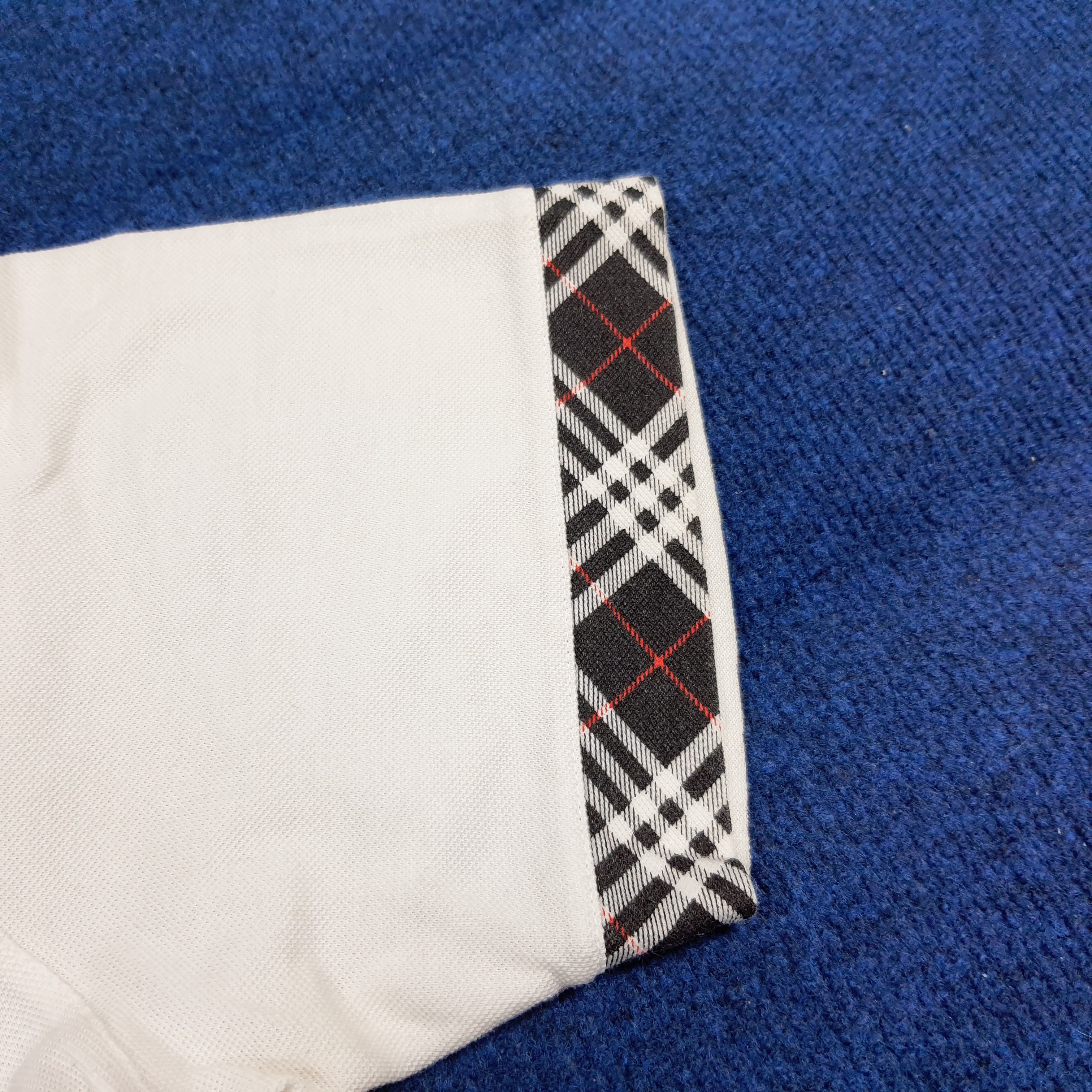 Burberry Vintage Burberrys' Nova Check Back Zipper Tshirt C285N4 Size M / US 6-8 / IT 42-44 - 7 Thumbnail