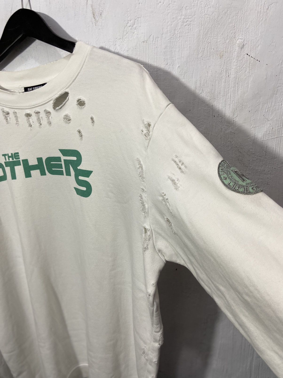 Raf Simons Raf Simons The Others Distressed FW20/21 Sweatshirt Size US XL / EU 56 / 4 - 9 Thumbnail