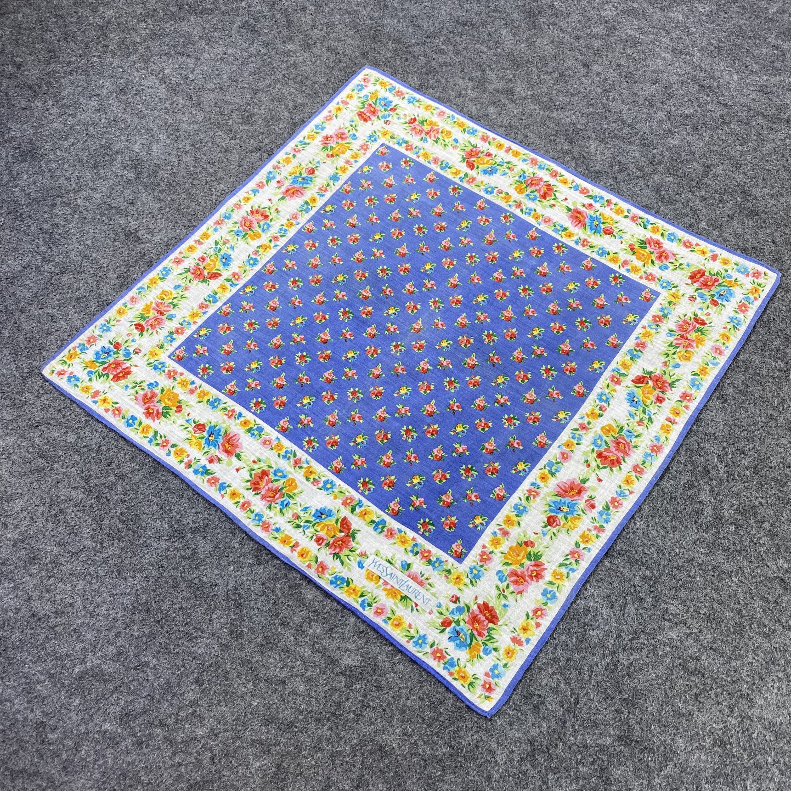 Yves Saint Laurent Yves Saint Laurent Handkerchief /Bandana / Neckerchief-B2092 Size ONE SIZE - 4 Thumbnail