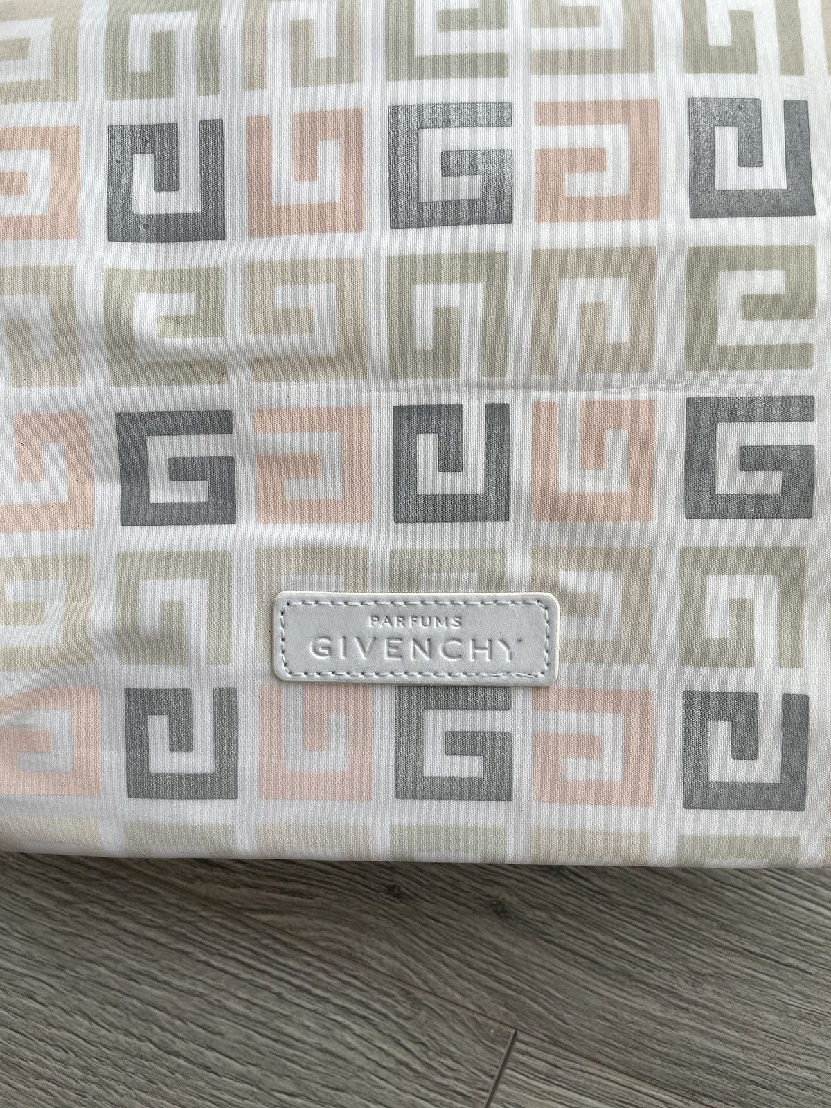 Designer × Givenchy × Vintage Vintage Givenchy Canvas Bag Tote Perfume White Shoulder Whit Size ONE SIZE - 5 Thumbnail