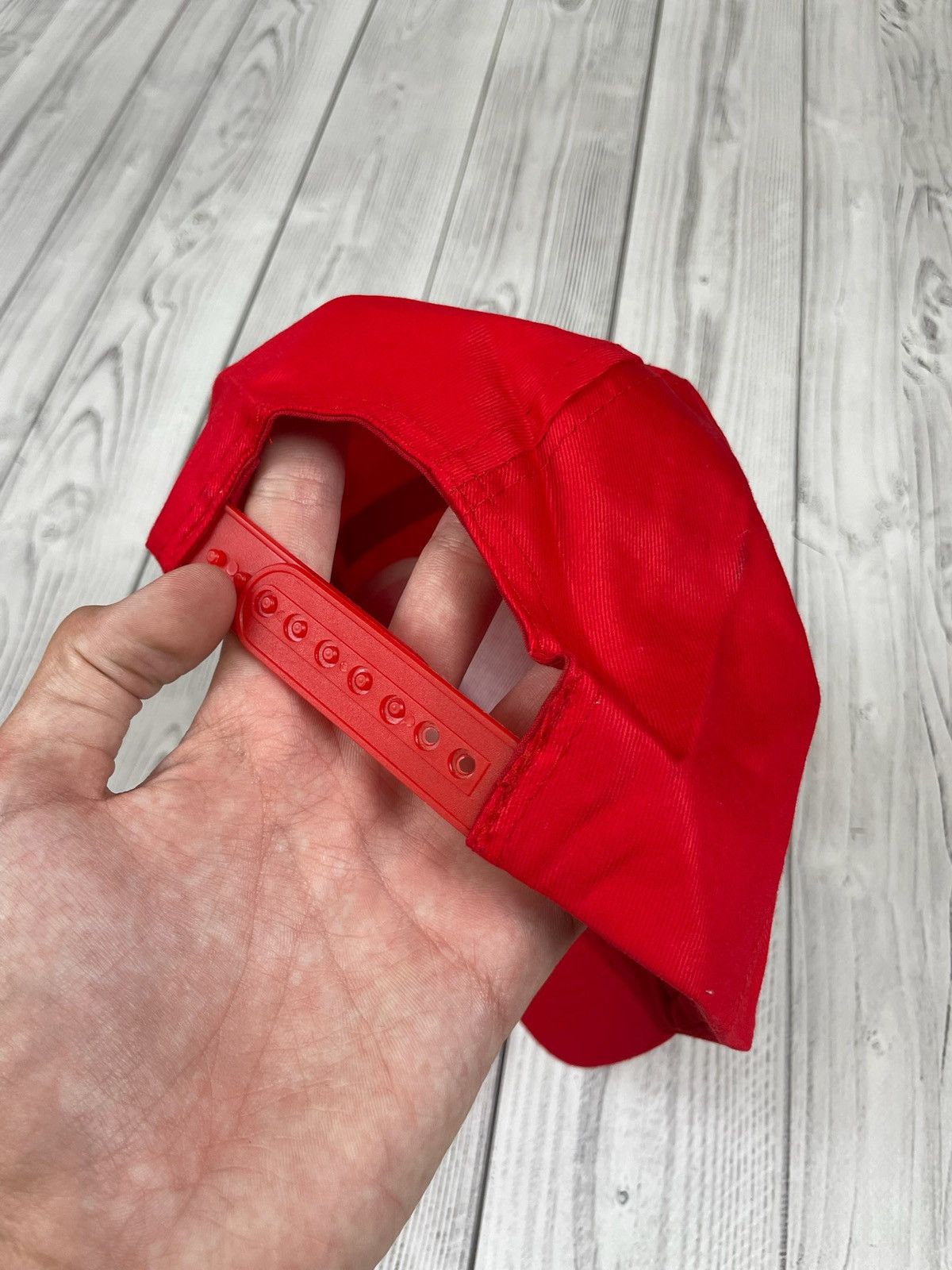 Vintage Vintage racing Toyota Castrol cap rare red world Rally Team Size ONE SIZE - 3 Thumbnail