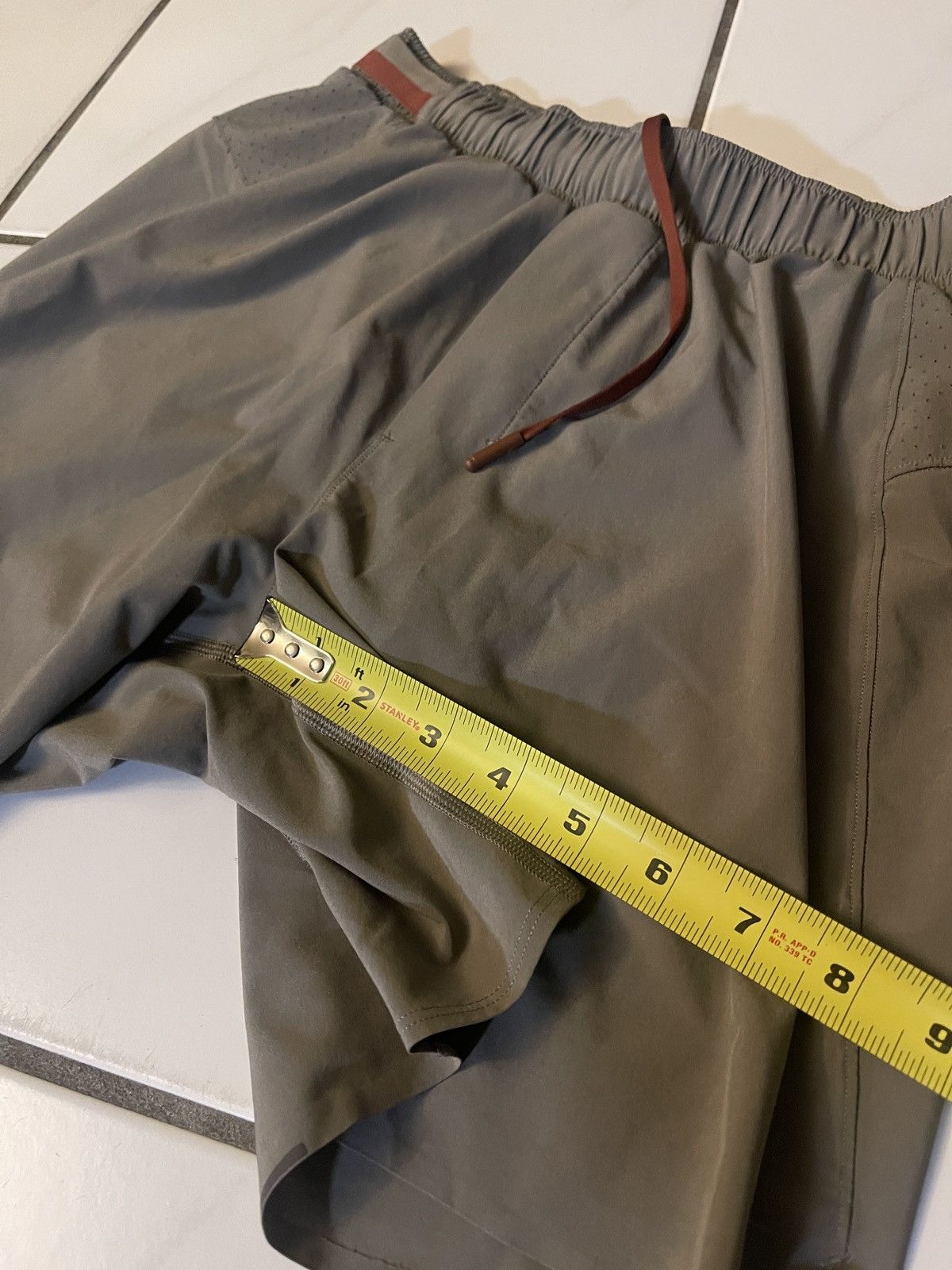 Lululemon Lululemon Surge Lined Short Mens Green Training Shorts Size US 28 / EU 44 - 6 Thumbnail