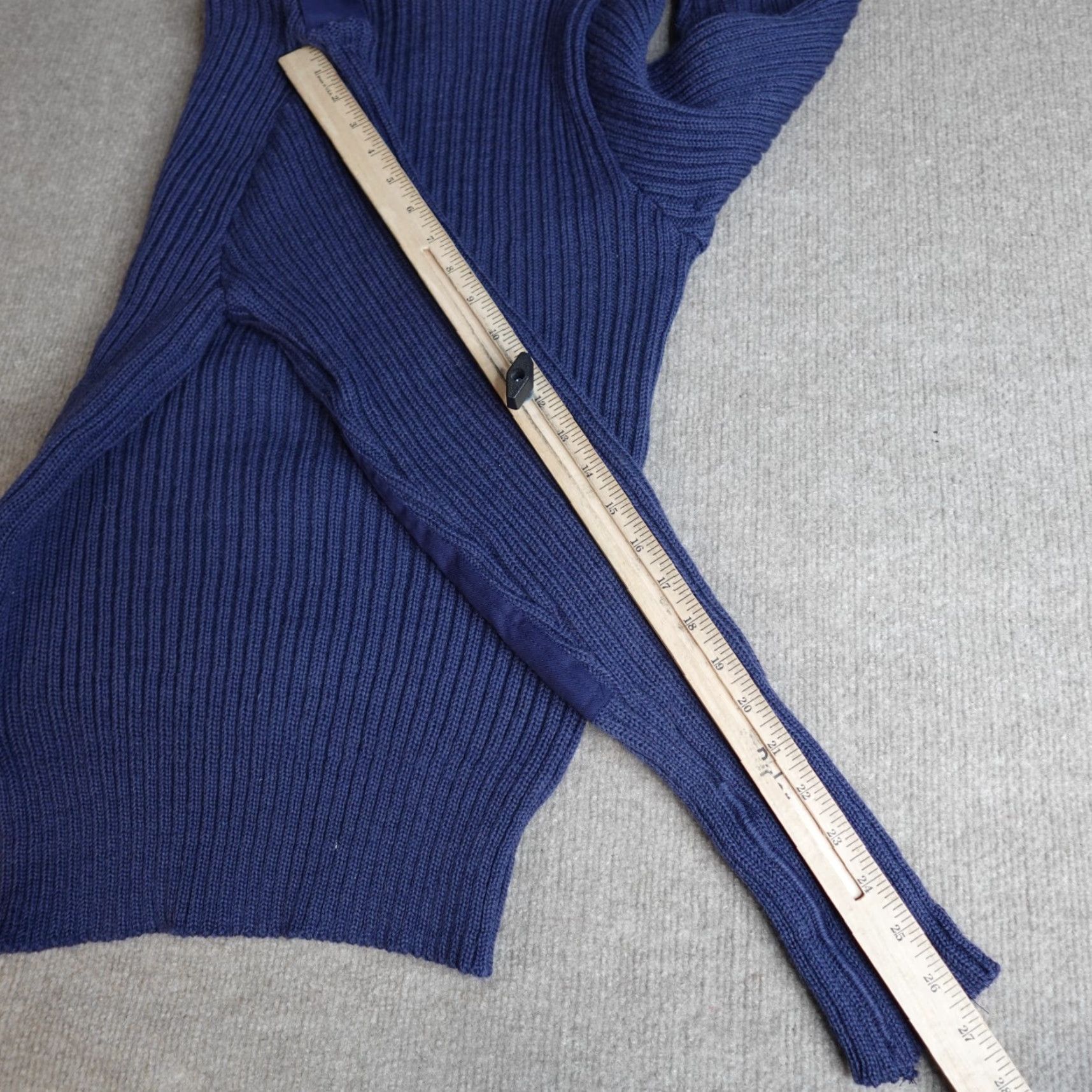 Commando Citadel Sweater Men V-Neck Wool Long Sleeve Blue Solid Medium Size US M / EU 48-50 / 2 - 6 Thumbnail
