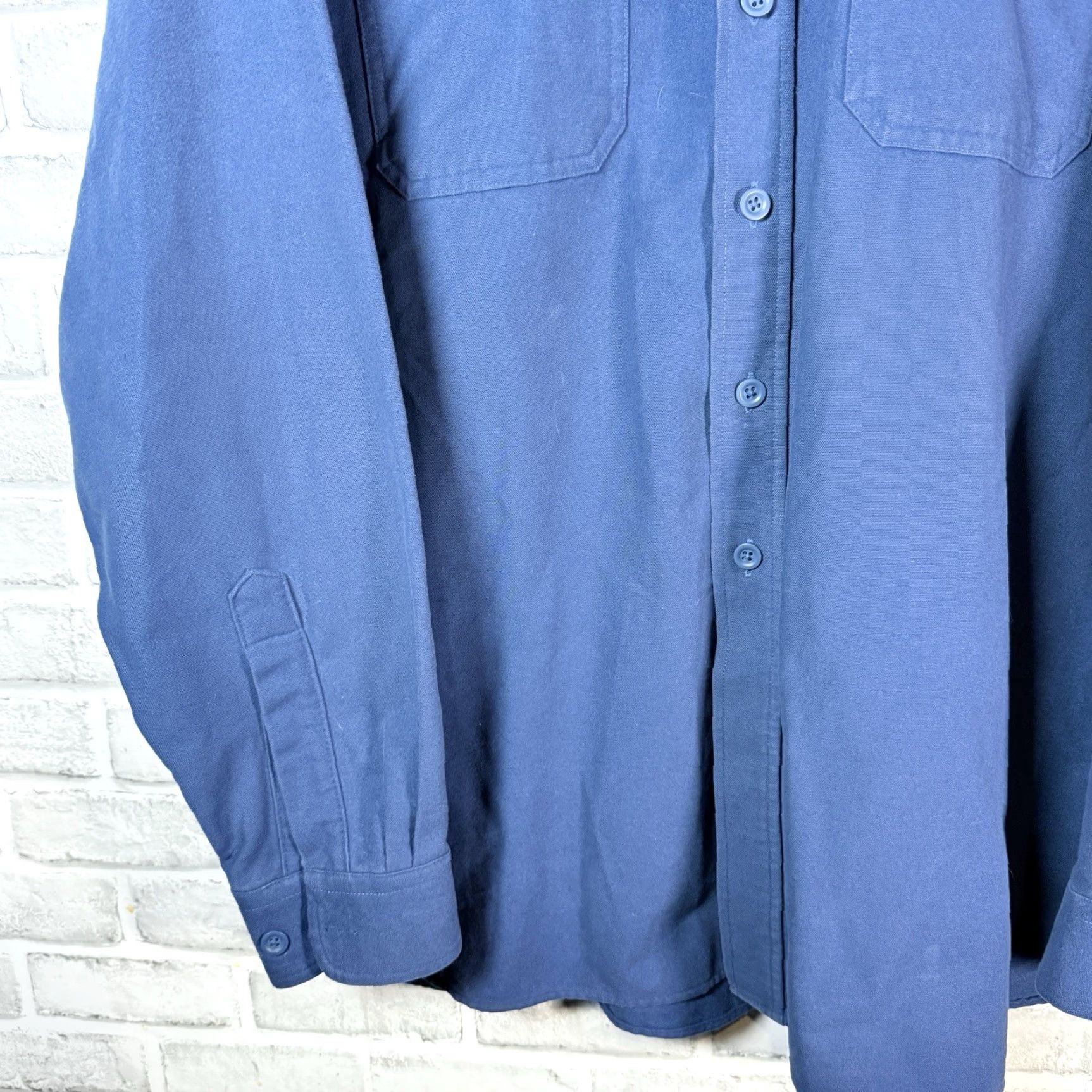 Vintage VINTAGE L.L.Bean Button-Down Shirt Men XL Blue Chambray 100% Cotton Long Sleeve Flannel Shirt Mens XL Size US XL / EU 56 / 4 - 3 Thumbnail