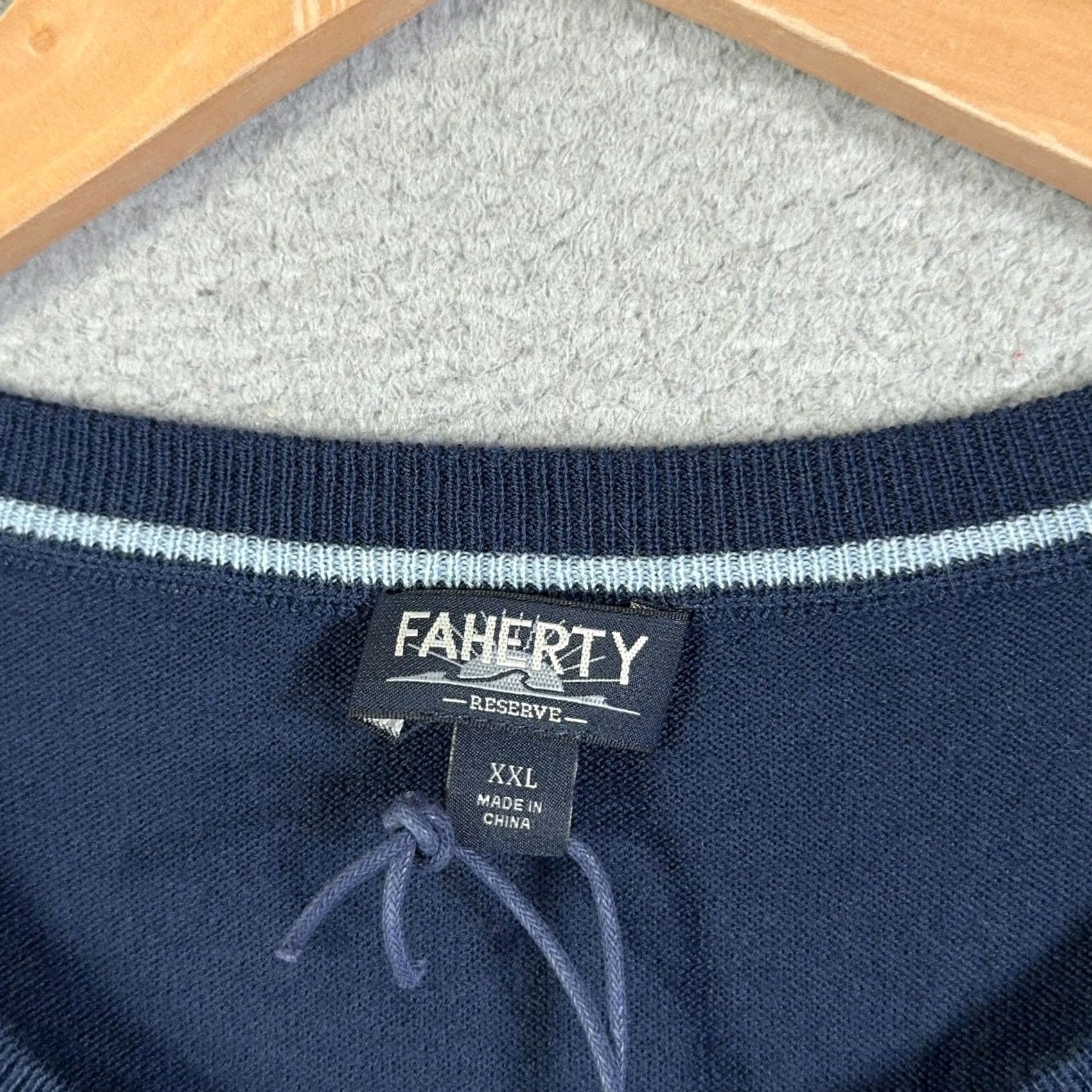 Faherty Faherty Movement Sweater Men 2XL Navy Blue Crewneck Performance Pullover Knit Solid Cotton Polyester Moisture Wicking Lightweight All Seasons Mens Size US XXL / EU 58 / 5 - 5 Thumbnail