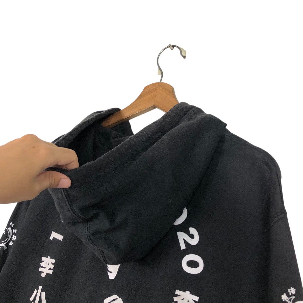 Japanese Brand 📌Vintage Hoodie Pull Over RVCA Big Logo Design Size US M / EU 48-50 / 2 - 12 Thumbnail