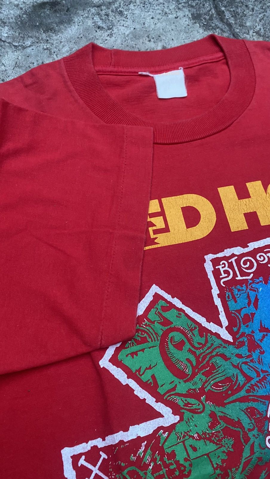 Band Tees Vintage Rare Red Hot Chili Peppers Shirt RHCP NIrvana NIN Size US L / EU 52-54 / 3 - 6 Thumbnail