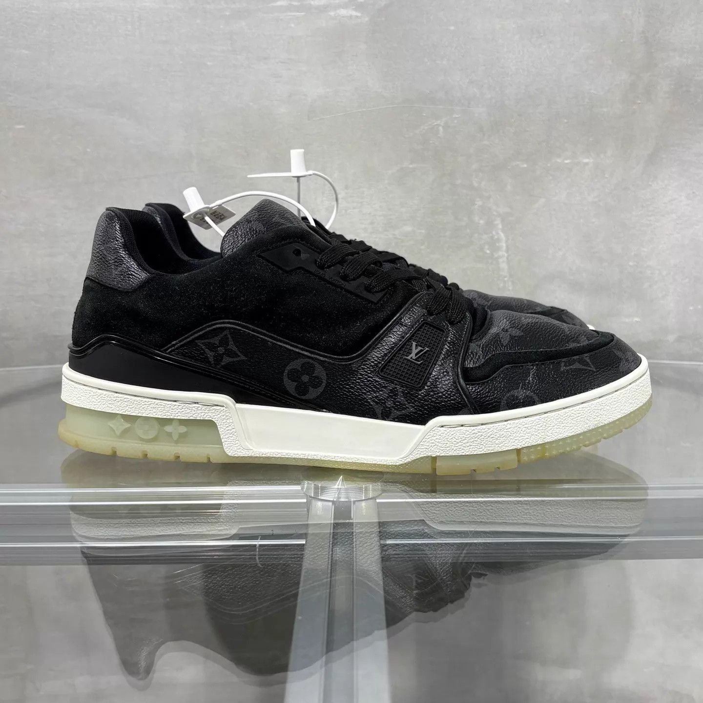 Louis Vuitton LV Trainer Black Monogram Men's UK7 41 Size US 8 / EU 41 - 4 Thumbnail