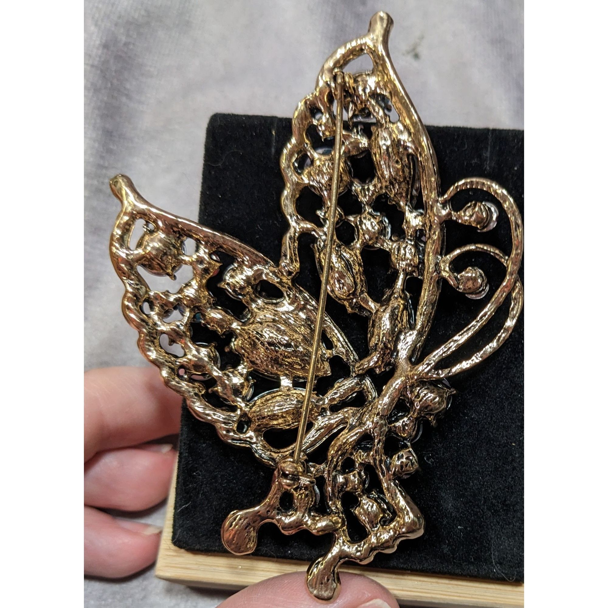 Other Fantasy Glam Large Rainbow Gemmed Butterfly Brooch Size ONE SIZE - 7 Thumbnail