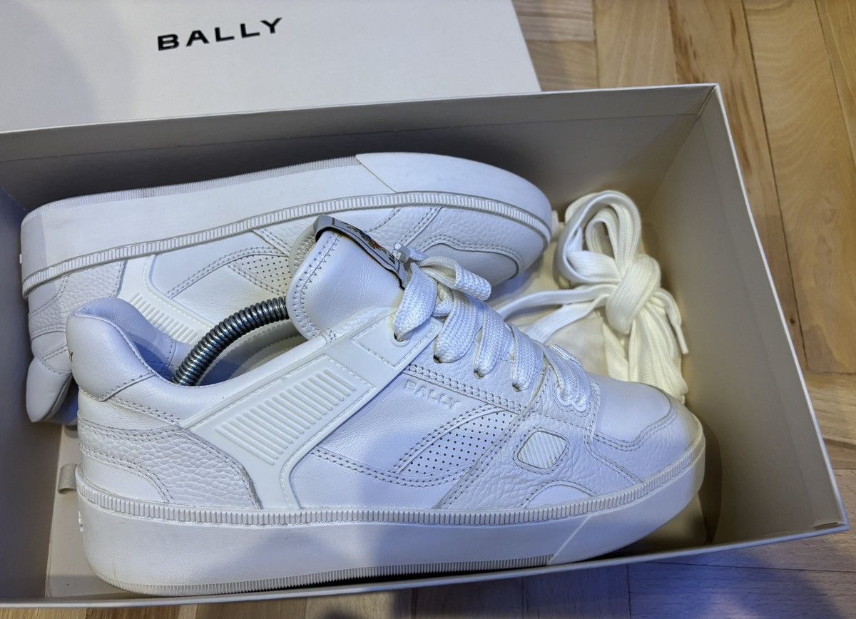 Bally Bally sneakers size UK 7 / 41 Size US 7 / EU 40 - 1 Thumbnail