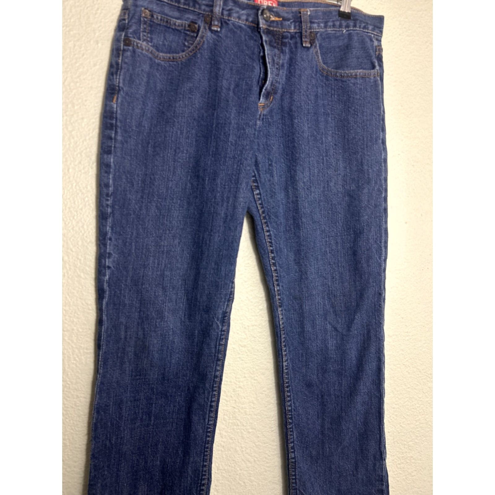 Obey OBEY Jeans Men Slim Straight Denim 34x30 Dark Wash Button Fly 5-Pocket Blue Size US 34 / EU 50 - 3 Thumbnail