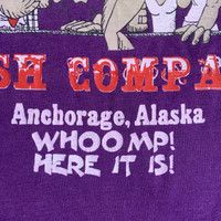 Vintage Vintage 90s The Great Alaskan Bush Company Porn Tee Size US L / EU 52-54 / 3 - 7 Thumbnail