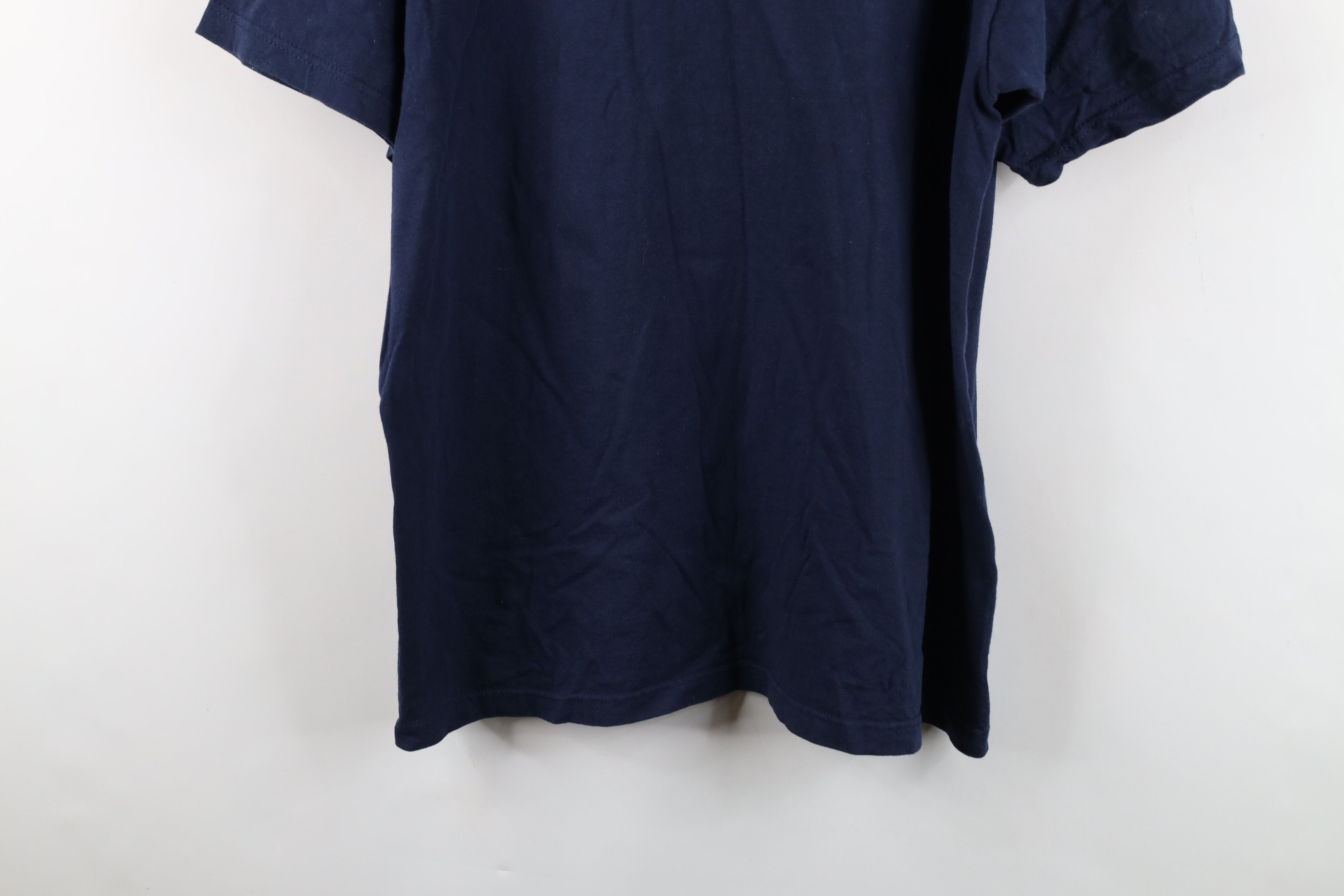 Reebok Vintage 90s Y2K Reebok Spell Tribal Flower T-Shirt Navy Blue Size US L / EU 52-54 / 3 - 14 Thumbnail