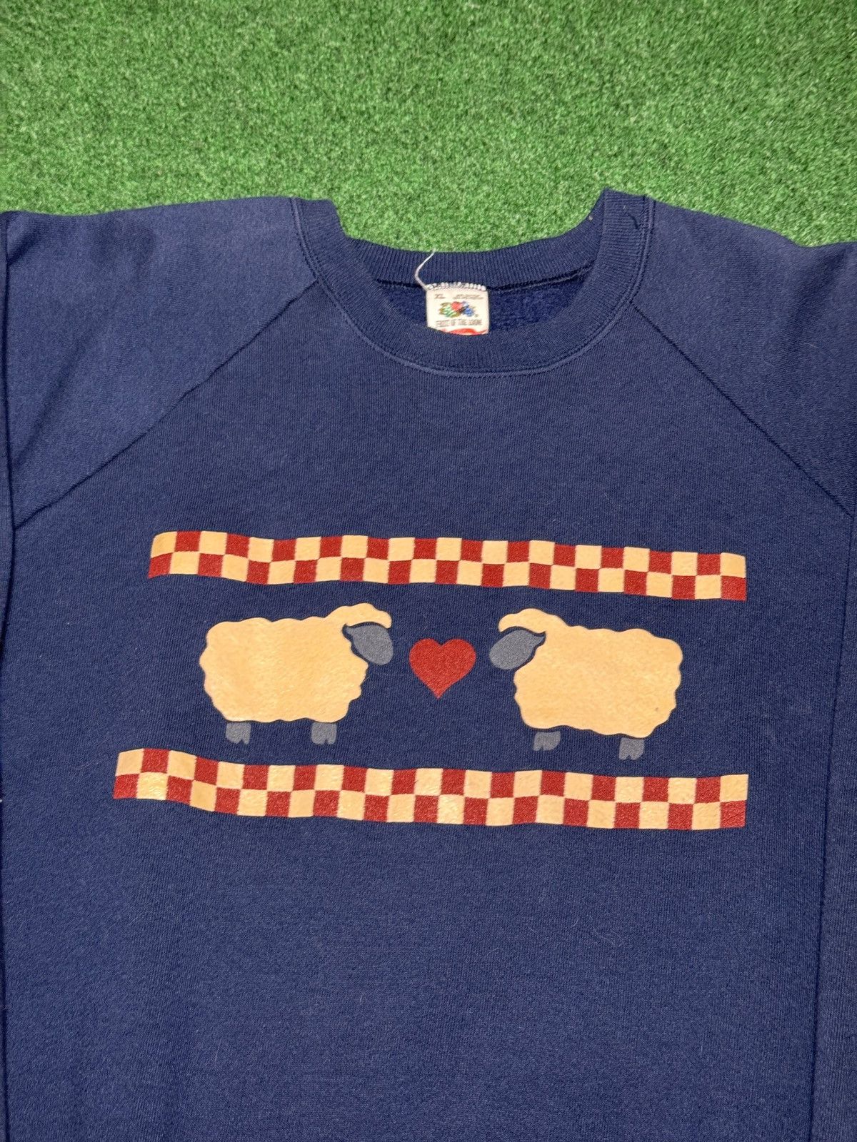 Fruit Of The Loom Vintage Grandma Sheep Sweatshirt XL 90s 22x28 Sweatshirt Size XL / US 12-14 / IT 48-50 - 2 Thumbnail