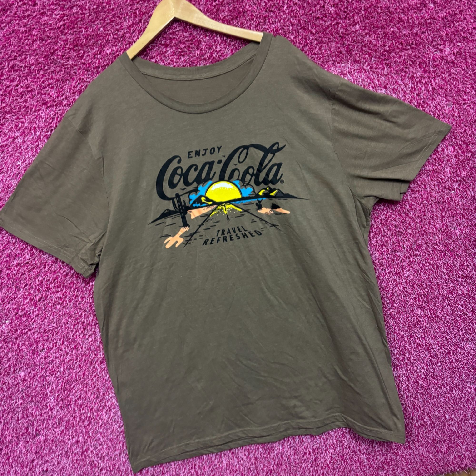 Coca Cola Coca-Cola Travel Refreshed Sunset T-shirt Size 3XLT Size US XXL / EU 58 / 5 - 3 Thumbnail