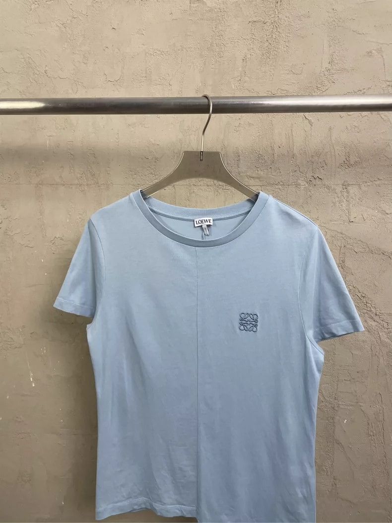 Loewe loewe Blue embroidered small logo irregular hem short sleev Size US M / EU 48-50 / 2 - 4 Thumbnail