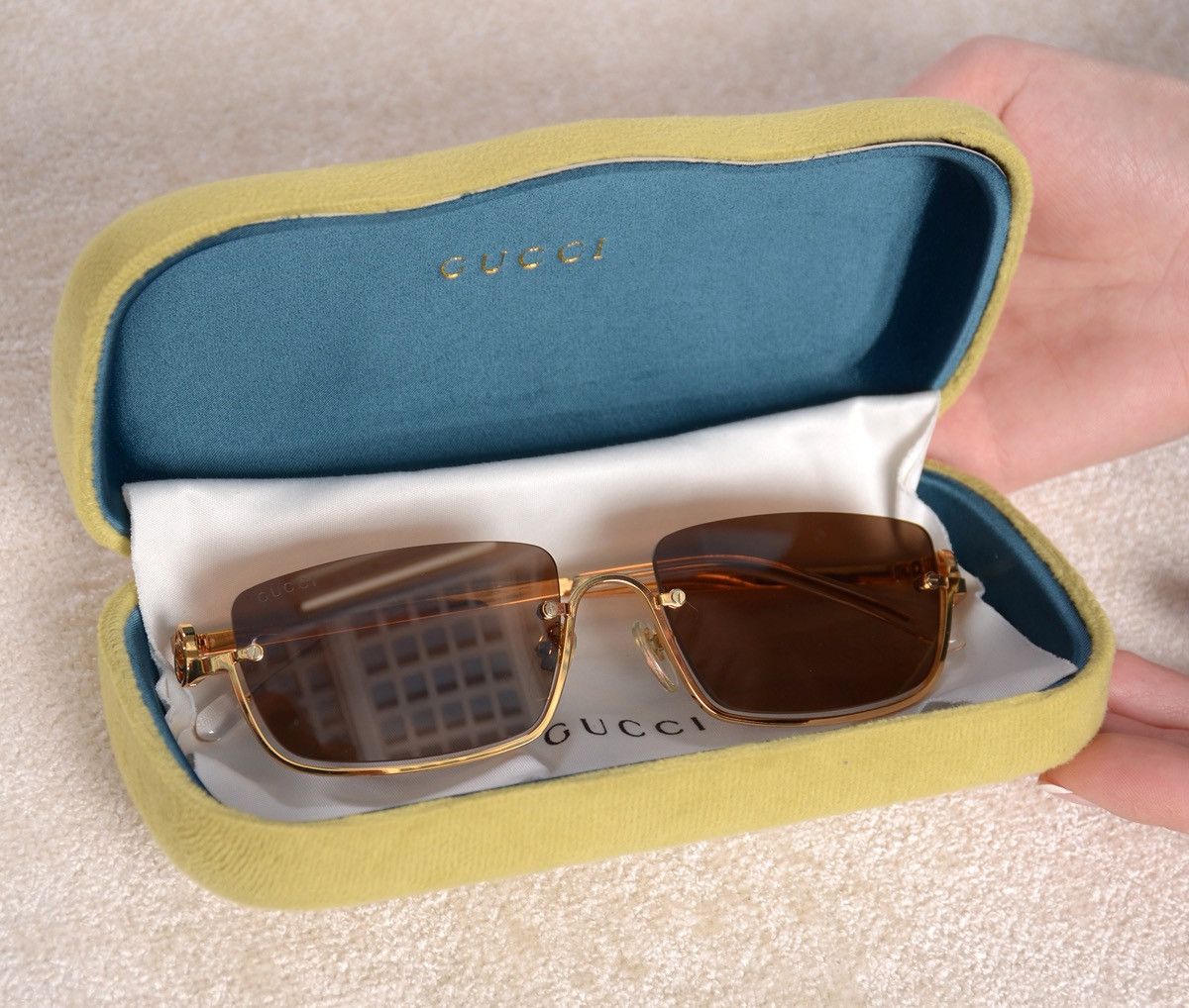 Gucci Gucci GG Gold Sunglasses Size ONE SIZE - 1 Thumbnail