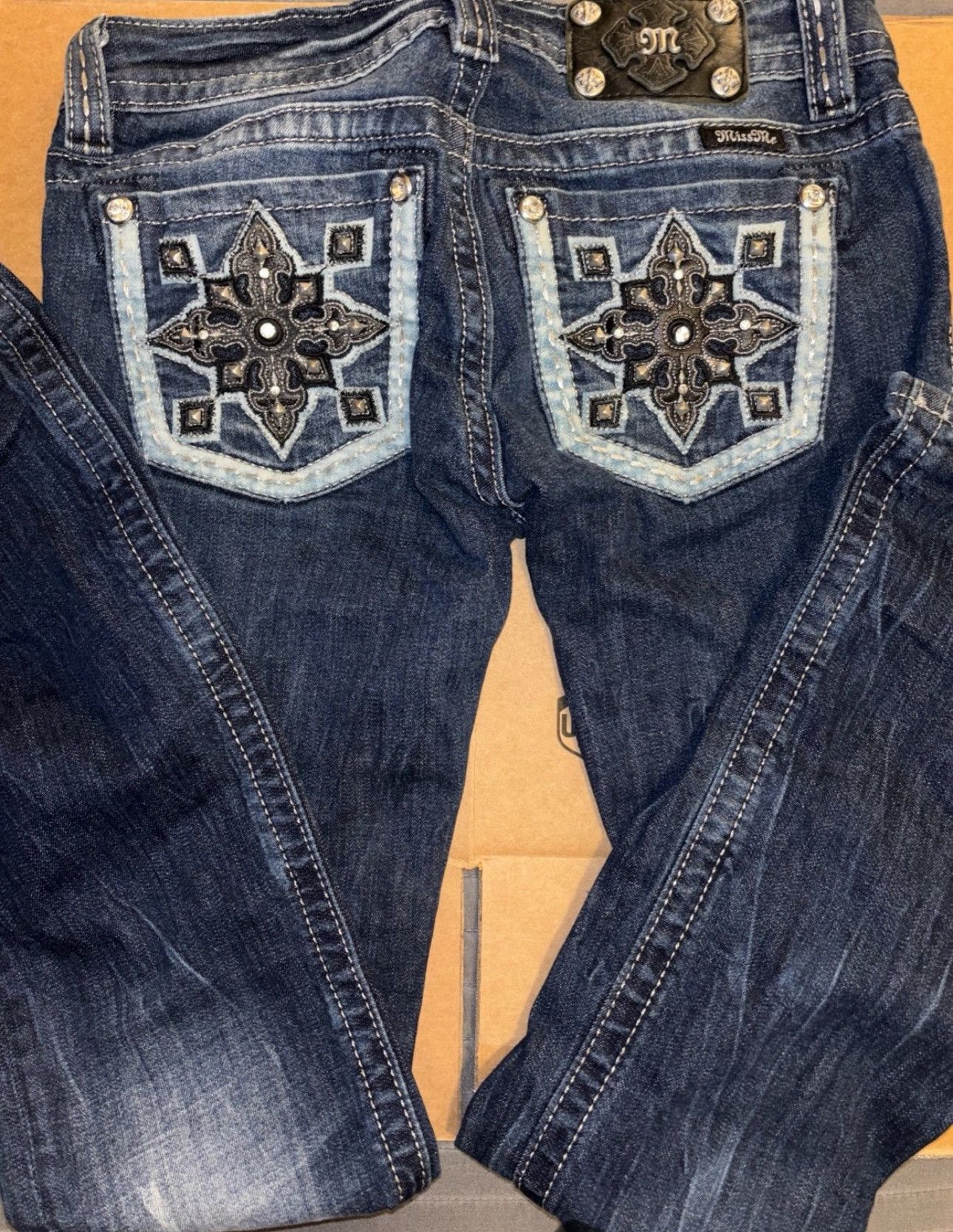 Miss Me Misme denim bootcut silver sequin fleur de lis patch pocket Size 42" / US 20 - 2 Thumbnail
