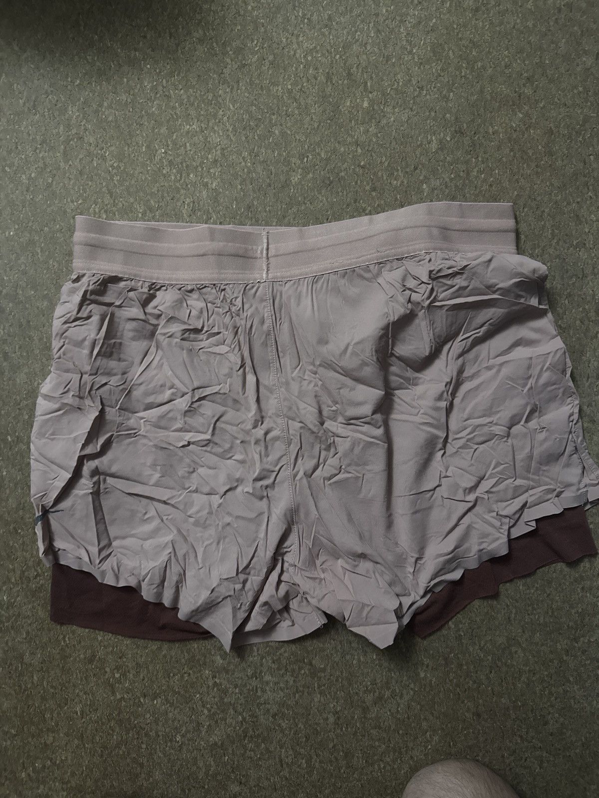 Nike Nike Yoga Medium Shorts Size US 31 - 2 Thumbnail