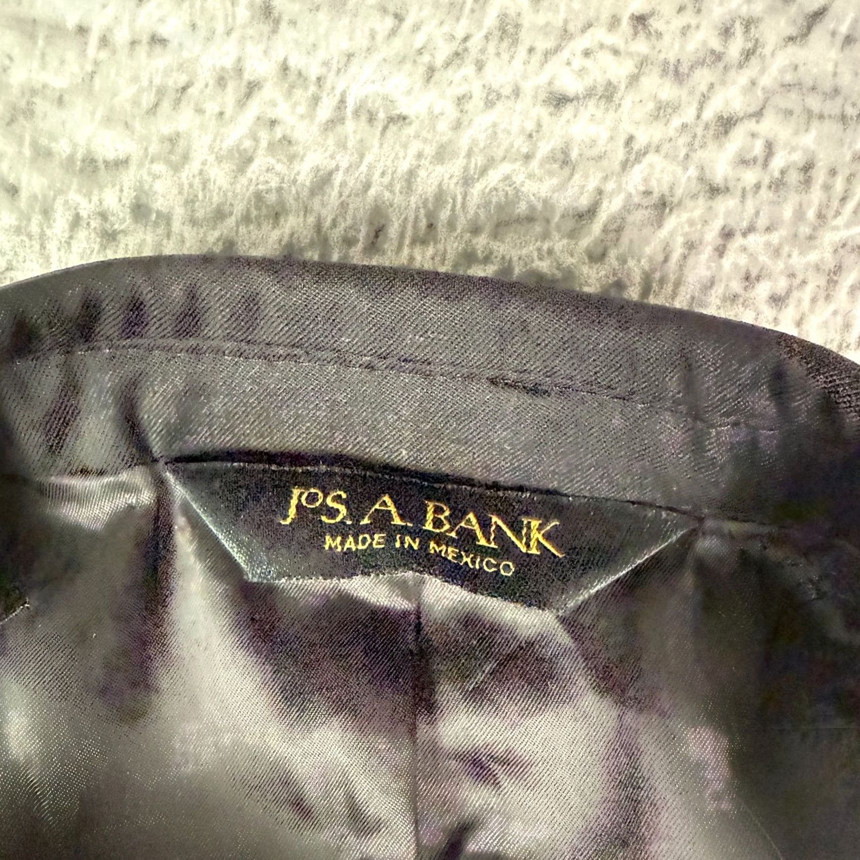 Jos. A. Bank Jos A Bank Signature Gold Suit Jacket Pants Set Mens 44R 34x30 Black Wool Size 44R - 4 Thumbnail