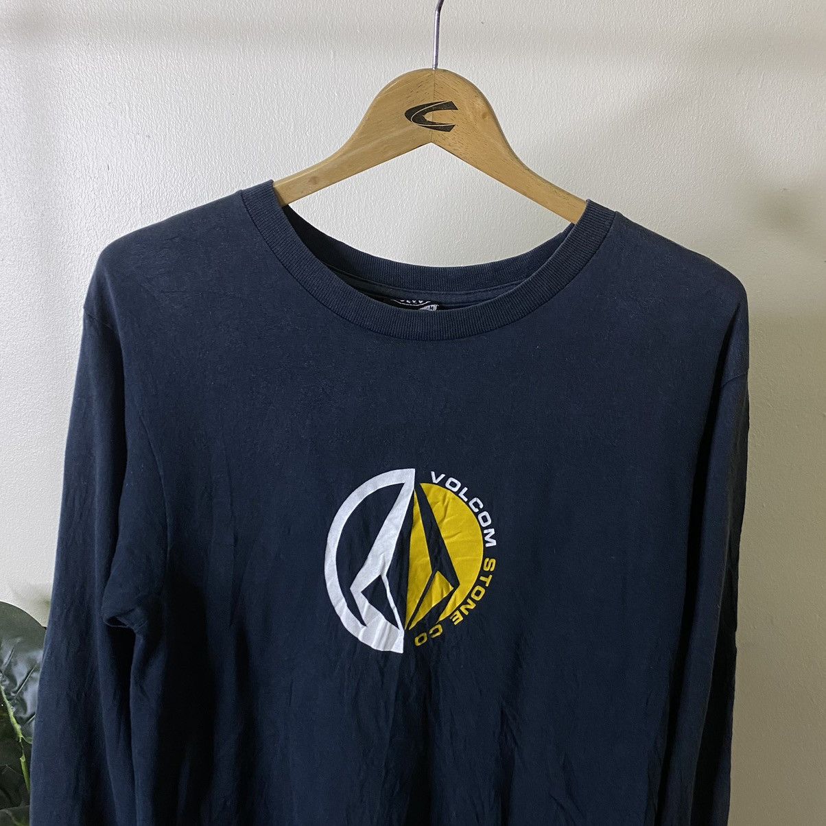 Volcom Vintage Y2K Volcom Skateboard LS Skater Tee Size US M / EU 48-50 / 2 - 2 Thumbnail