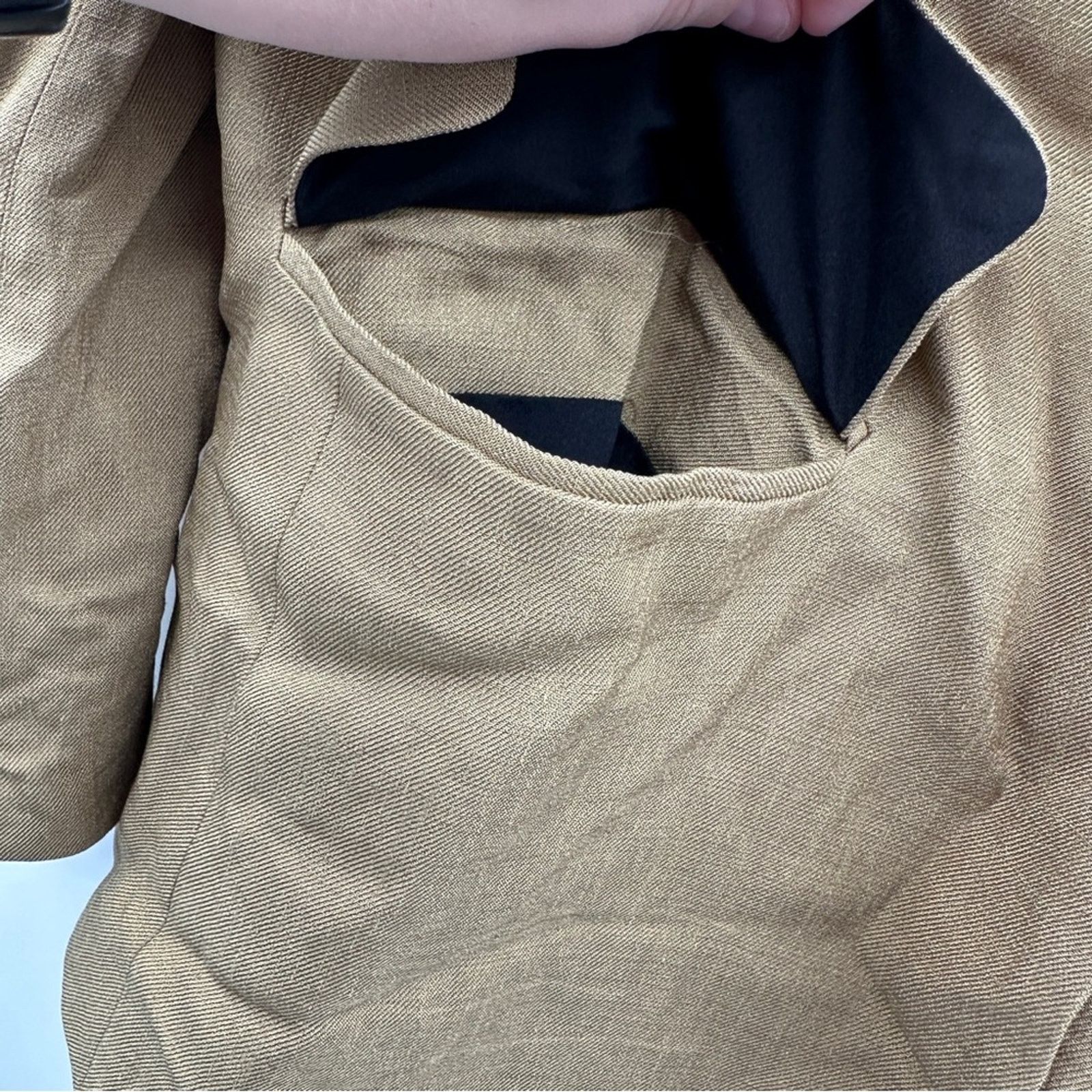 Club Monaco RTR Club Monaco Tan Long Sleeve Single Button Blazer Sz 10 Size L / US 10 / IT 46 - 11 Thumbnail
