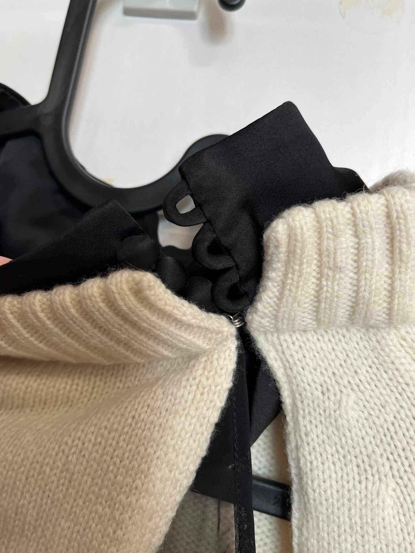Sacai sacai Back Irregular Panel Knit Sweater Women's SZ2 99New Size XS / US 0-2 / IT 36-38 - 3 Thumbnail