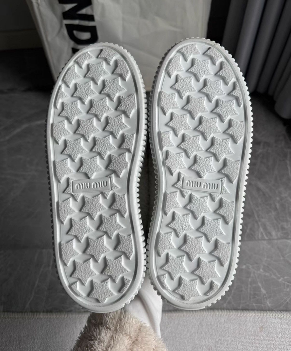 Miu Miu MiuMiu popular style furry platform biscuit shoes K6 Size US 6 / IT 36 - 5 Thumbnail