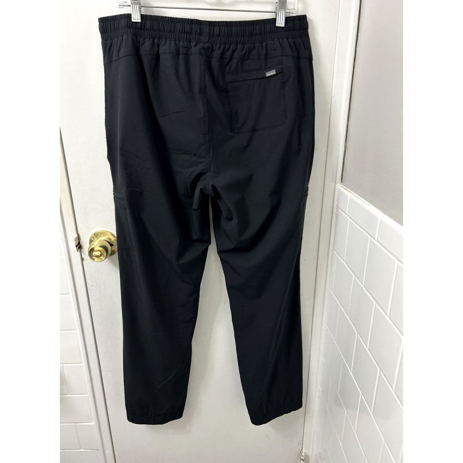 Eddie Bauer VINTAGE Eddie Bauer First Ascent Fleece Lined Joggers Womens 12x30 Black Cargo Pants Size 34" / US 12 / IT 48 - 7 Thumbnail