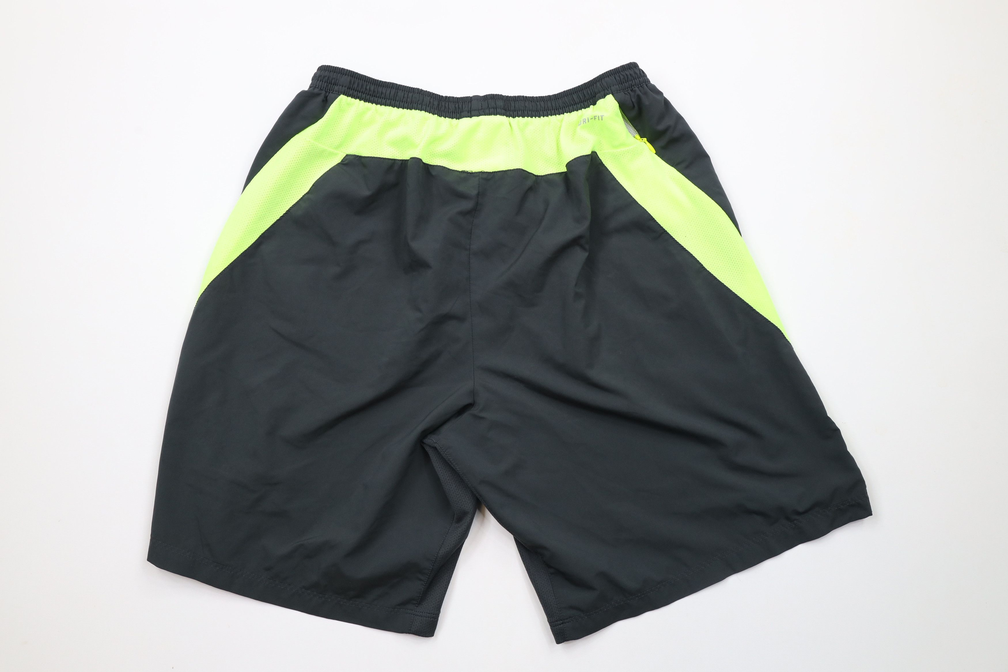 Nike × Vintage Vintage Nike Mini Swoosh Above Knee Running Shorts Gray Size US 34 / EU 50 - 11 Thumbnail