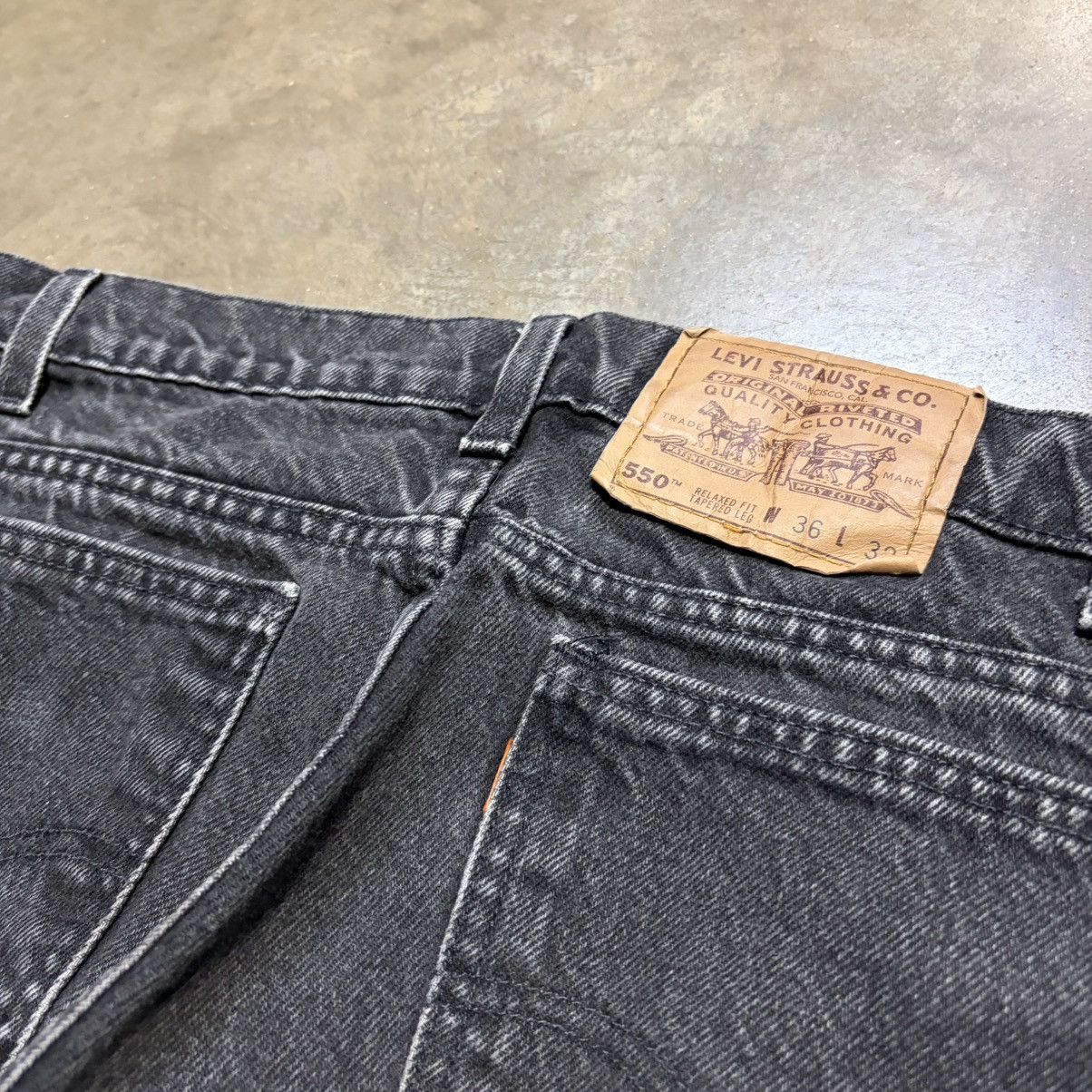 Levi's Vintage 90a Levis 550 Orange Tab Denim Jeans Relaxed Fit USA Size US 36 / EU 52 - 10 Thumbnail