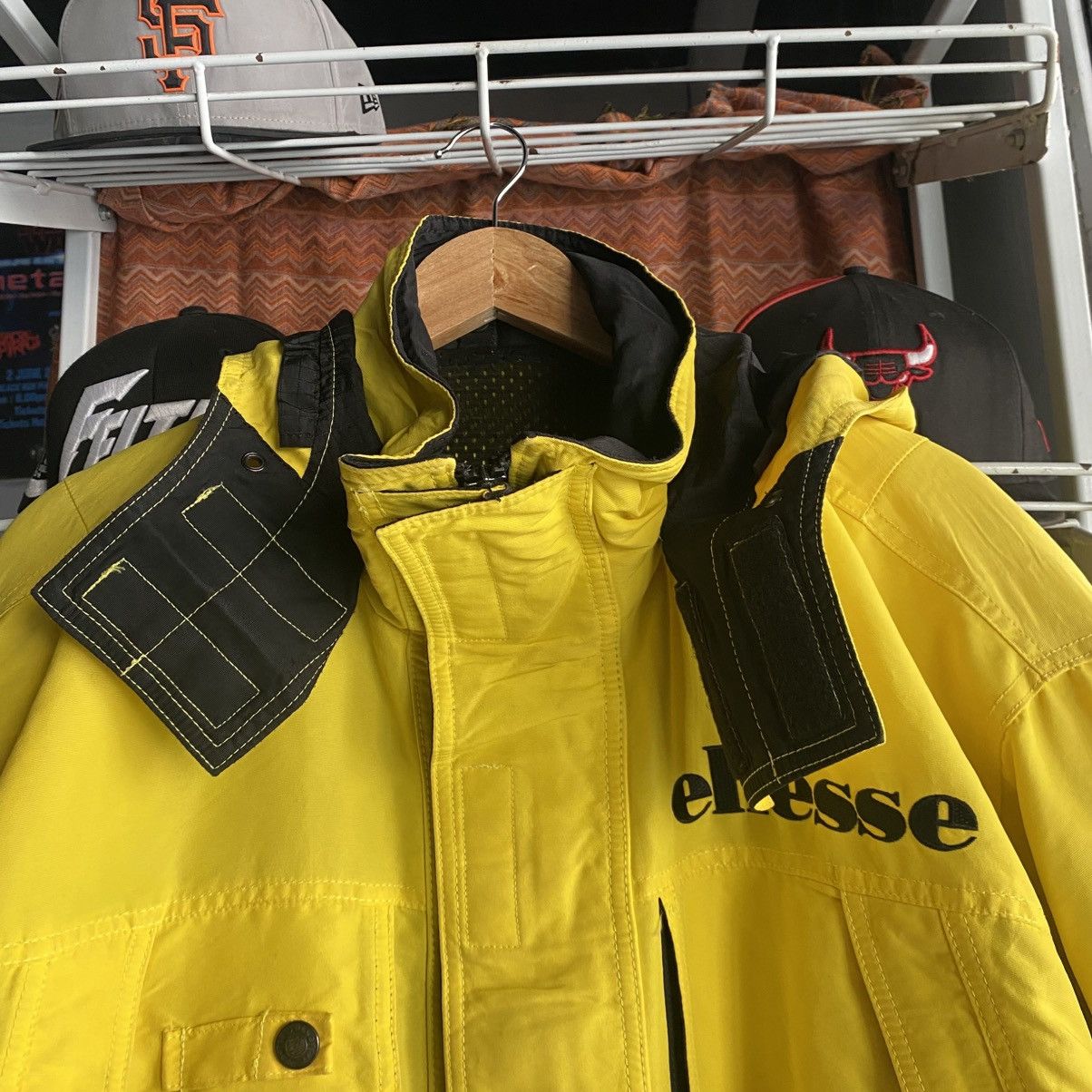 Ellesse vintage Ellesse Multi Adventure Gear (MAG) ski jacket Size US XL / EU 56 / 4 - 14 Thumbnail