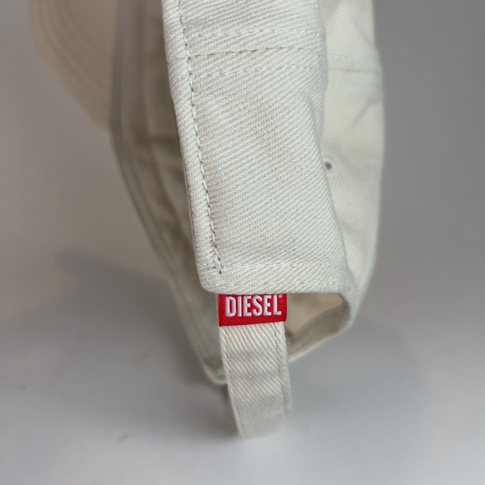 Diesel Diesel 'D' Metal Plaque Hat Size ONE SIZE - 4 Thumbnail