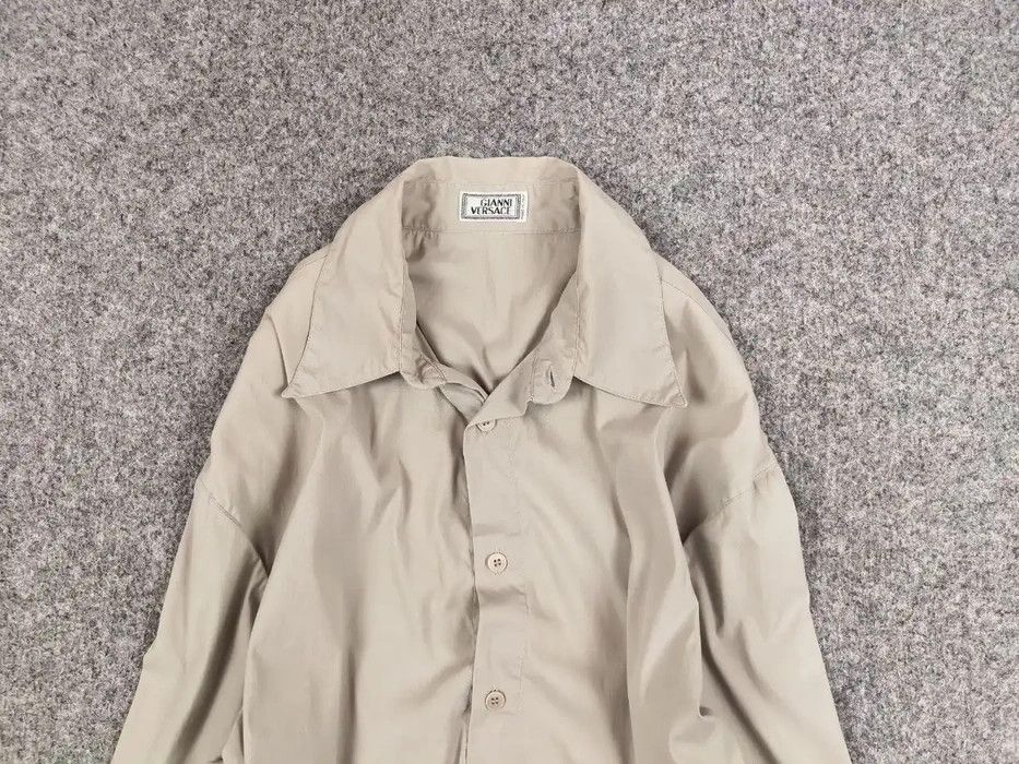 Versace Vintage 90's Gianni Versace Light Classic Buttons Shirt Size US S / EU 44-46 / 1 - 3 Thumbnail