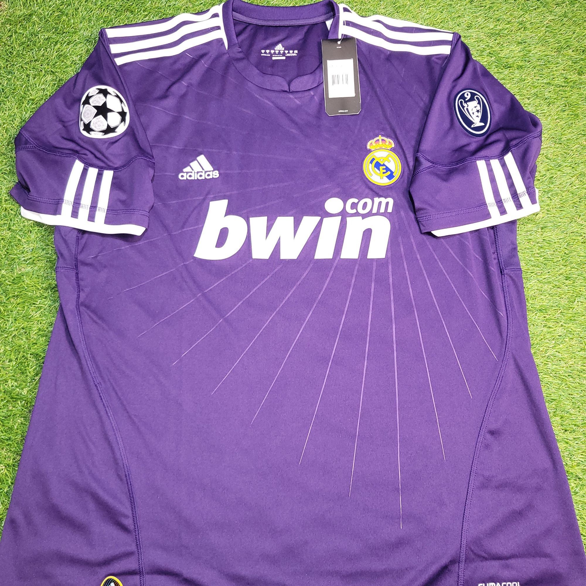 Adidas Ronaldo Real Madrid 2010 2011 Third Soccer Jersey BNWT XL Size US XL / EU 56 / 4 - 2 Thumbnail