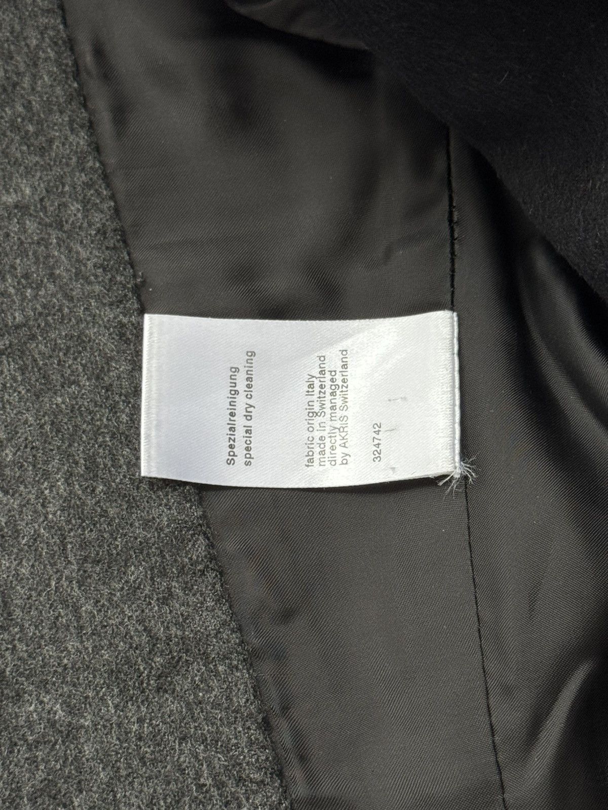 Akris Akris Asymmetric Mixed-Media Wool & Calf Leather Jacket Size M / US 6-8 / IT 42-44 - 8 Thumbnail