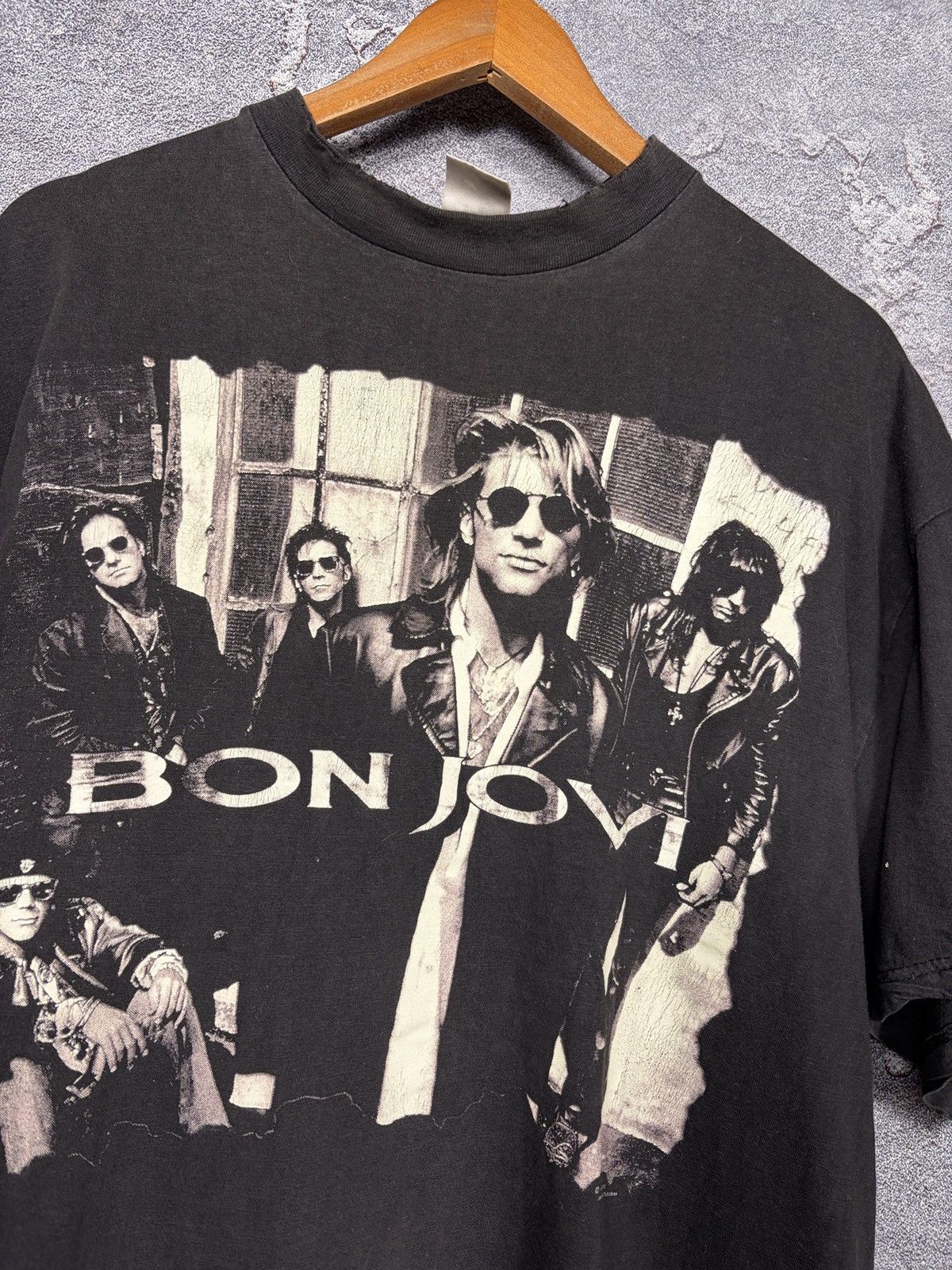 Band Tees Vintage Bon Jovi 1992 Keep the Faith Band T-shirt Tee Size US XL / EU 56 / 4 - 5 Thumbnail