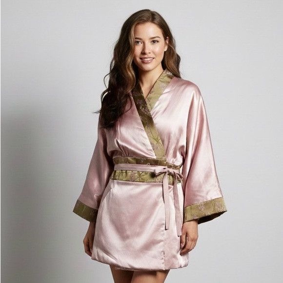 Other Asian-Inspired Pink Quilted Wrap Short Silk Robe - M/L Size ONE SIZE - 1 Thumbnail